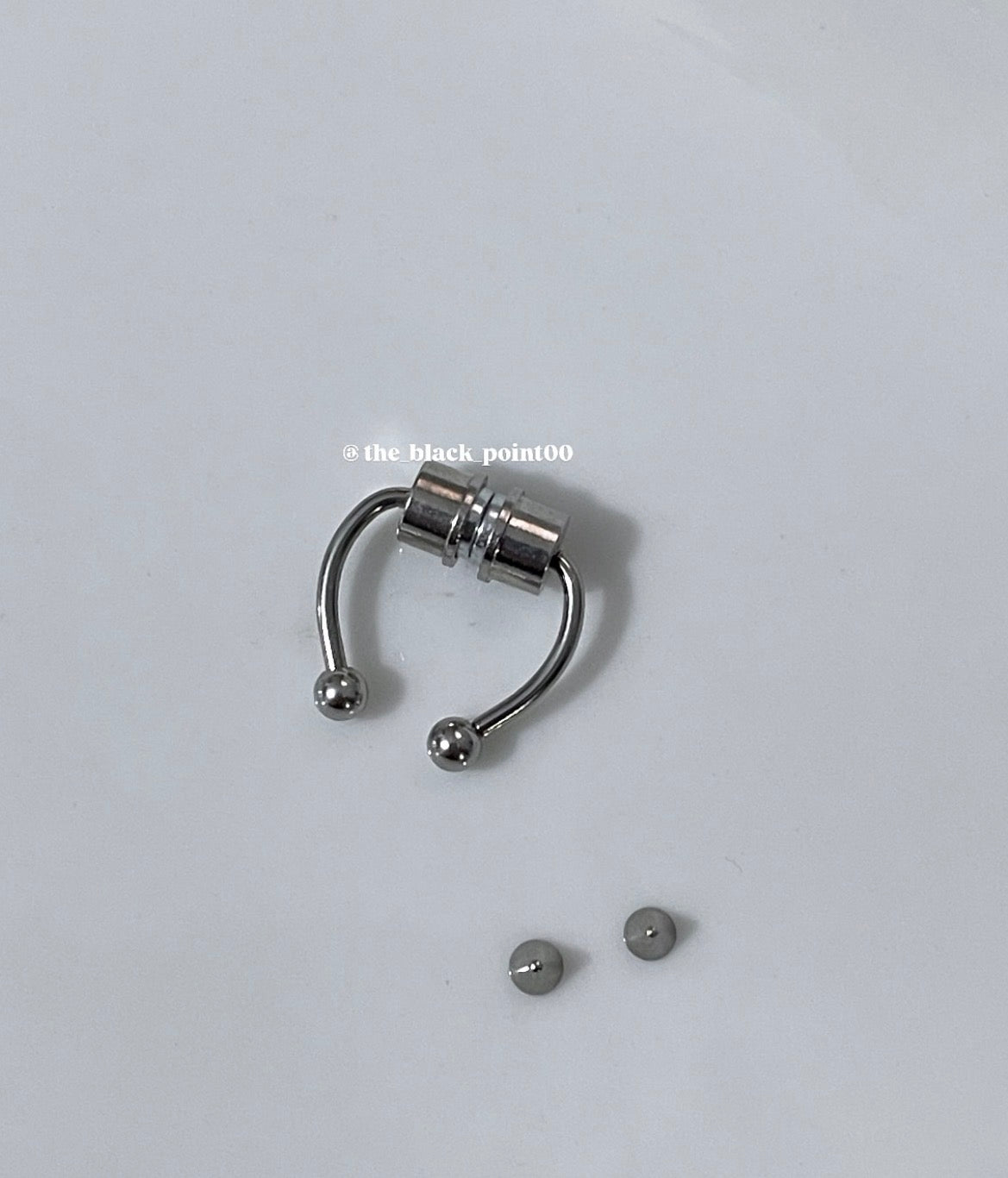 Magnetic Piercing (Changeable)