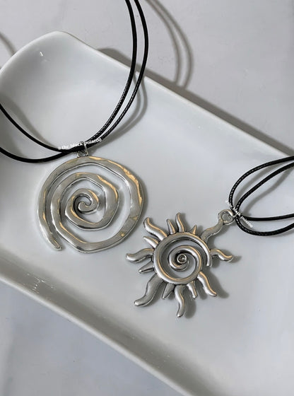Asymmetrical Spiral Swirl Necklace🌀