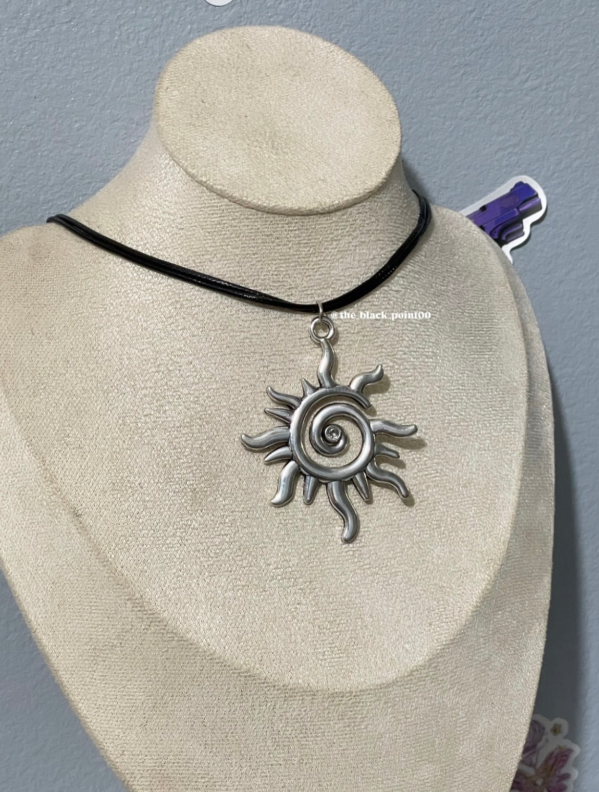 Asymmetrical Spiral Swirl Necklace🌀