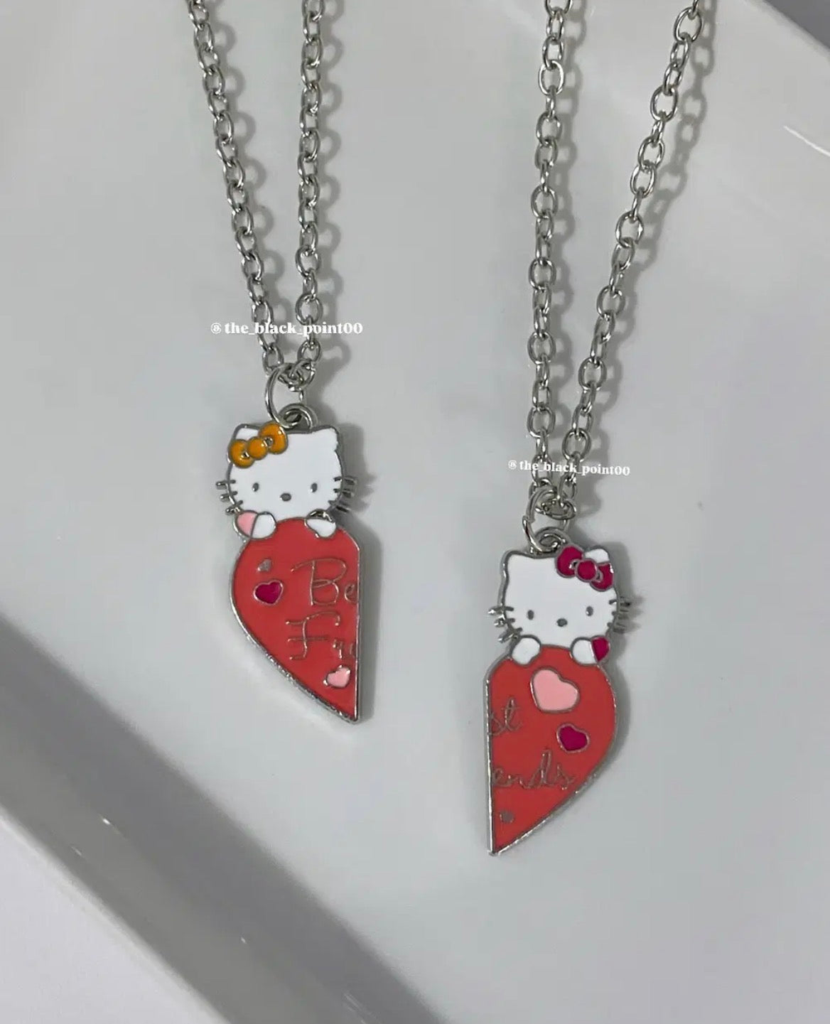 Hello kitty Matching Necklaces❤️