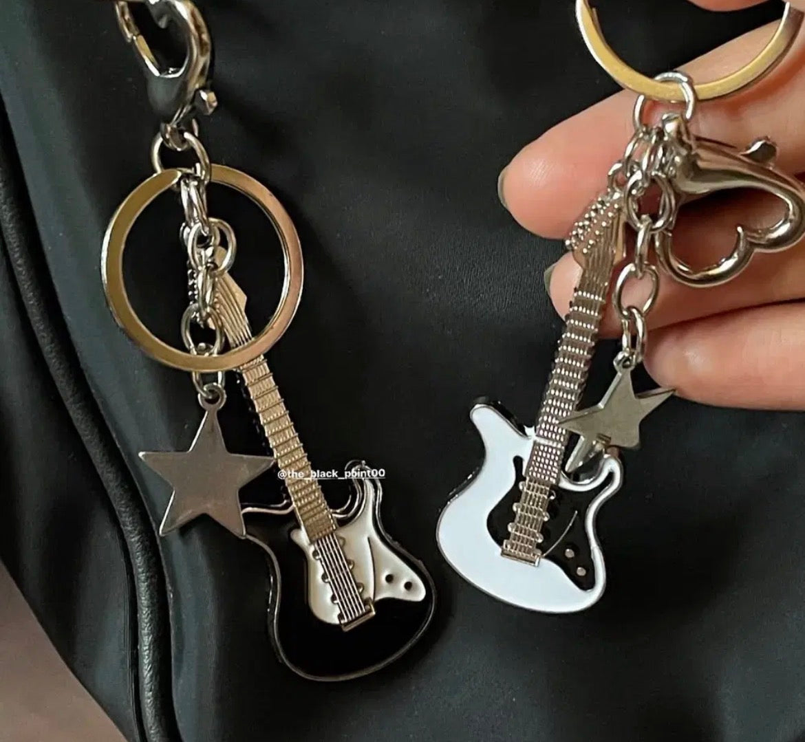 Guitar keychain