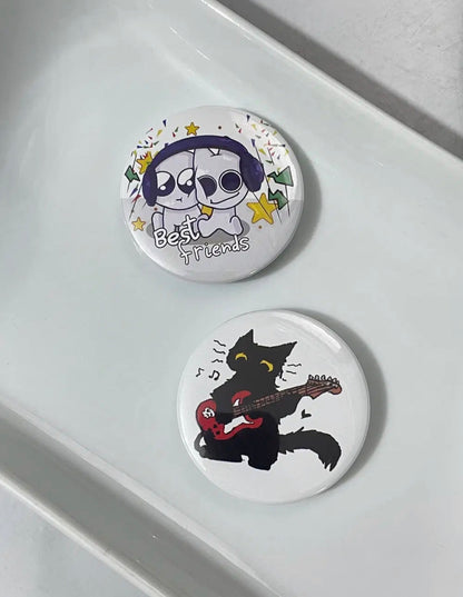bag brooches