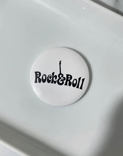 bag brooches