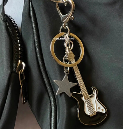 Guitar keychain